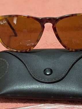 Ray-Ban Men’s Tortoiseshell Sunglasses - Brown Lenses